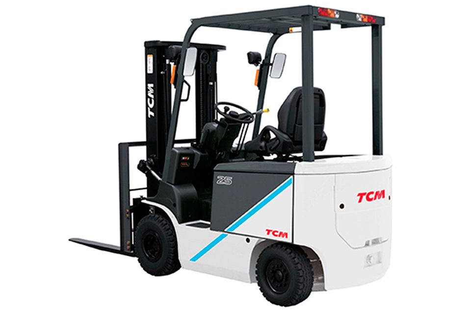 Электрический вилочный погрузчик TCM, грузоподъемность 2500 кг (2,5 тонны). Техника TCM это передовое решение для решения задач по перемещению грузов. Все характеристики техники, направлены на удобство пользования и максимальную эффективность.