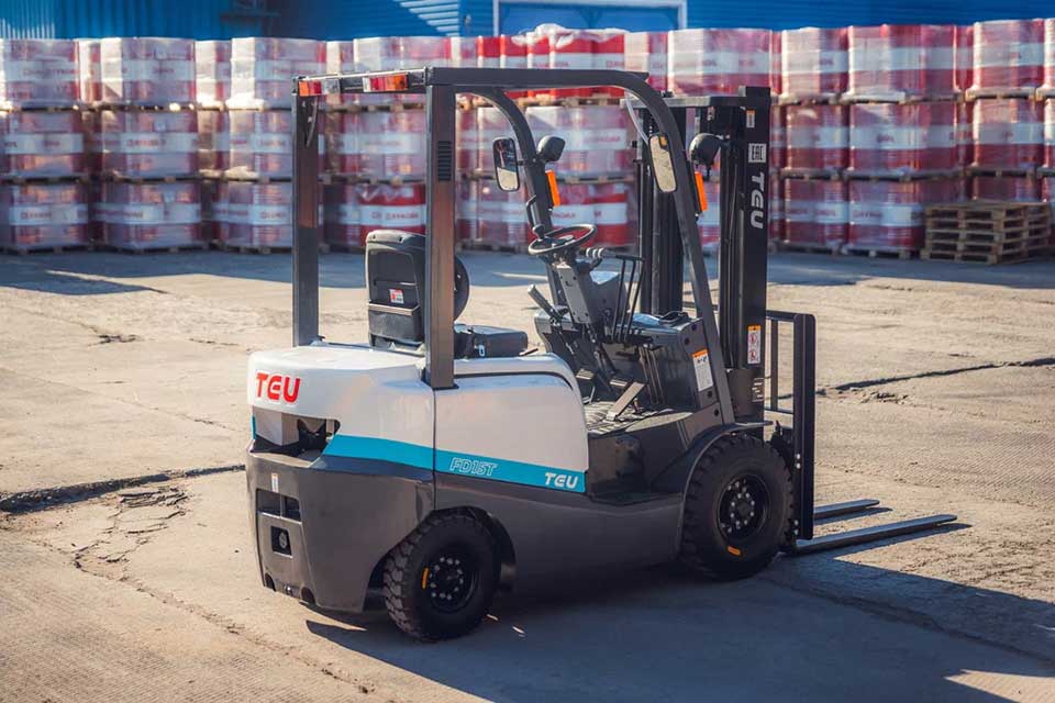 Основные преимущества модели TEU FD15T