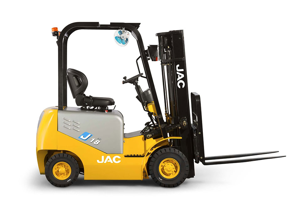 основные технические характеристики вилочного погрузчика JAC CPD 18 J
