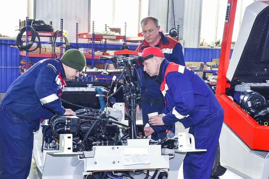 Цех по производству складской техники на предприятии ЧЗСА