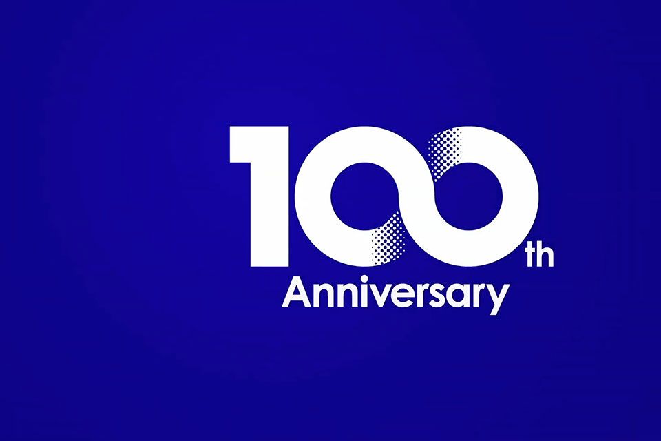 100 лет корпорации Komatsu. В 2021 году крупнейший производитель строительной и складской техники отпраздновал юбилей