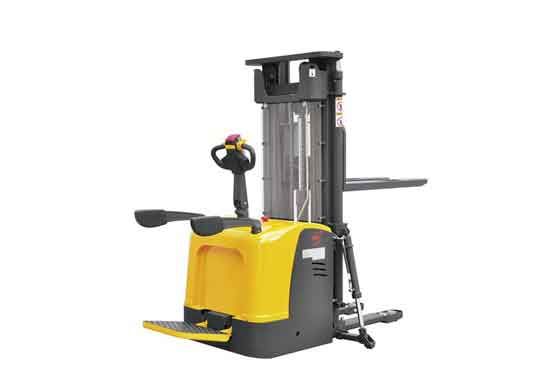 Электропогрузчик Shann FB 50 mini грузоподъёмностью 5 тонн для складских и производственных работ