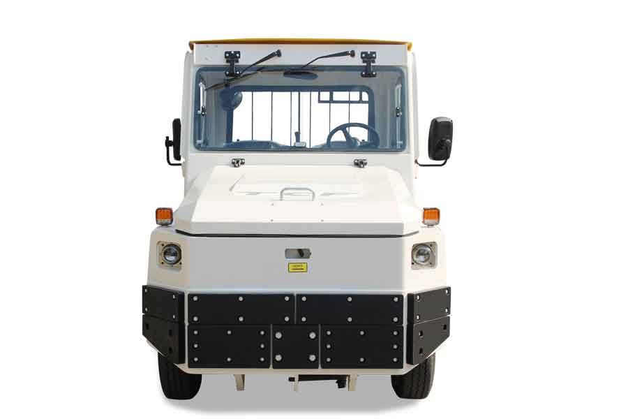 багажный тягач TCF для обслуживания самолетов и перевозки контейнеров