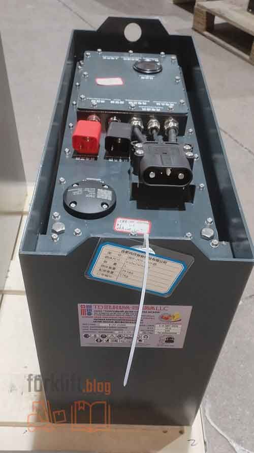 Литий-ионная тяговая батарея для электрического штабелёра XILIN CDDK20