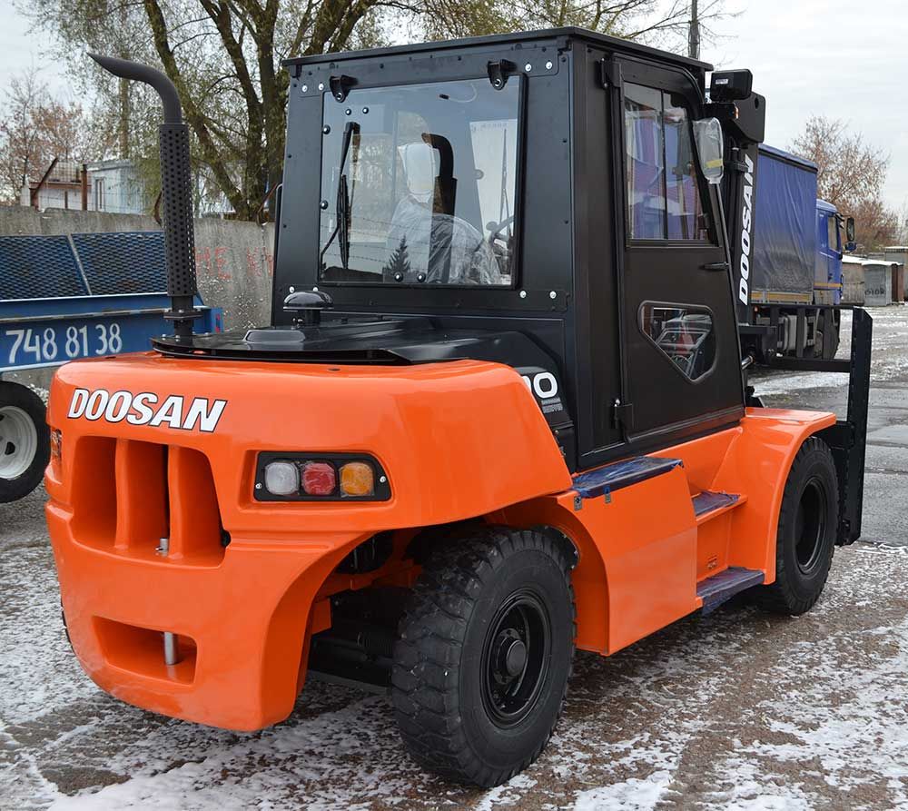 технические характеристики Doosan D70S-5