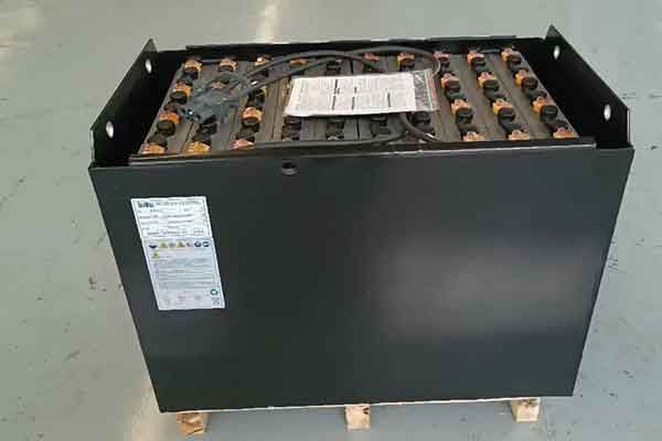 Тяговая батарея 48V 375 Ah для погрузчиков Nissan TX-16