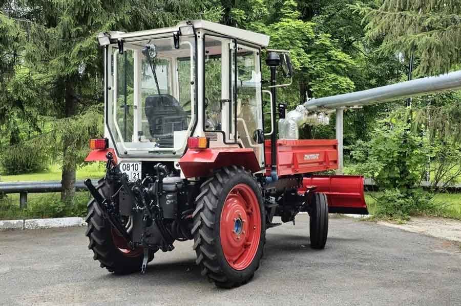 Демонстрация дистанционного управления трактором «Силант Универсал» на площадке