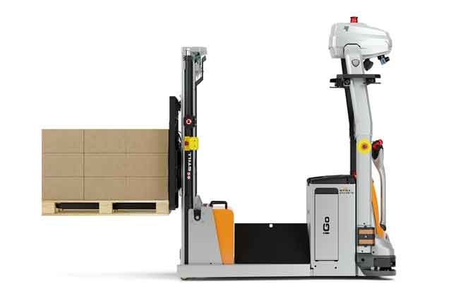 Автоматизированный штабелер STILL EXV-CB iGO с консольными вилами для работы с паллетами на складе