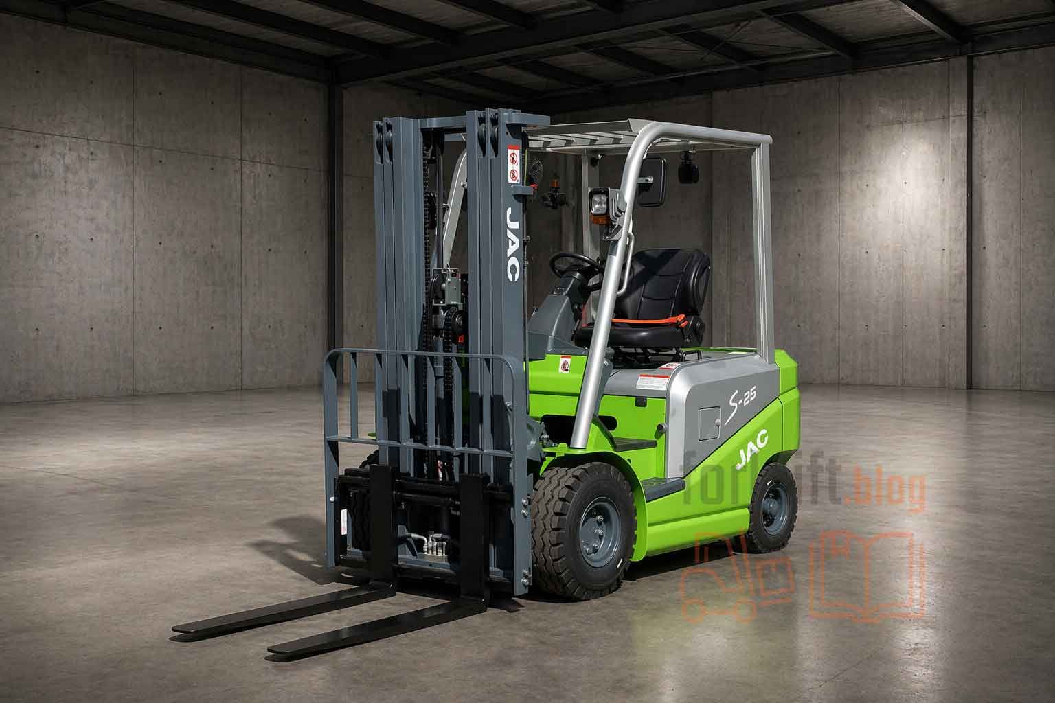 JAC CPD25 S: электропогрузчик, который не просит передышки